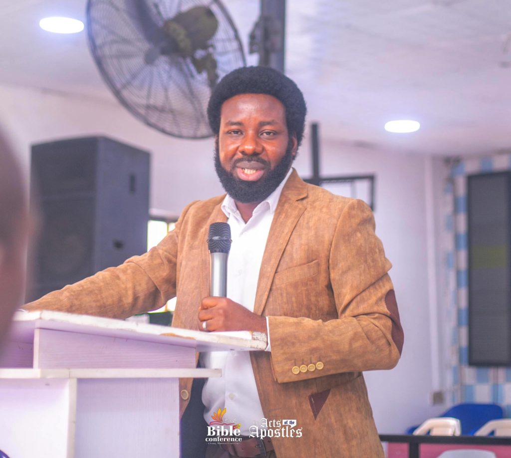 korede olawoyin ministering